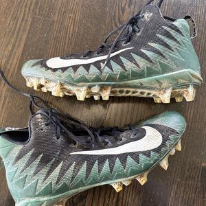 Men’s Nike Alpha Menace Mid Top Football Cleats size 14